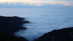 Dieses Bild zeigt eine Webcam-Aufnahme vom Achertal, aufgenommen am Montag, den 22.12.2025 um 16:30 Uhr. Die Temperatur betrug 6.4°C.