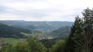 Dieses Bild zeigt eine Webcam-Aufnahme vom Achertal, aufgenommen am Freitag, den 18.09.2026 um 10:50 Uhr. Die Temperatur betrug 11.8°C.