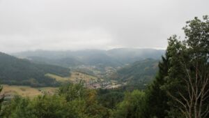 Dieses Bild zeigt eine Webcam-Aufnahme vom Achertal, aufgenommen am Donnerstag, den 20.08.2026 um 14:10 Uhr. Die Temperatur betrug 16.1°C.