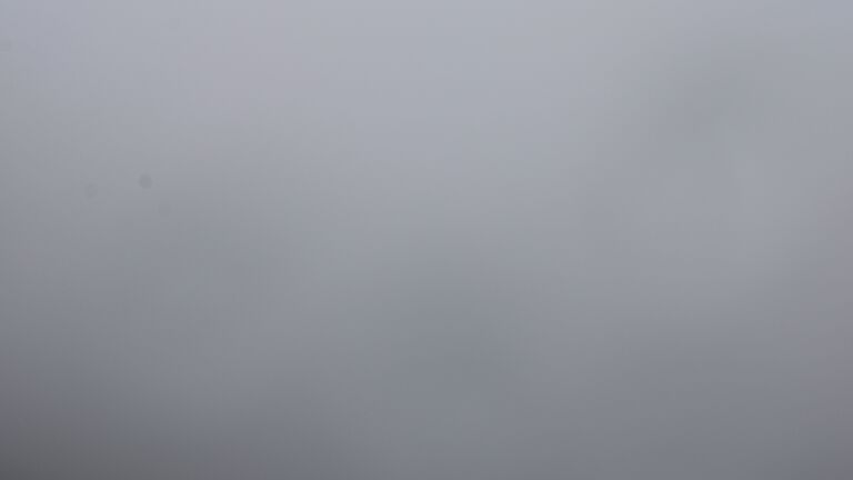 Dieses Bild zeigt eine Webcam-Aufnahme vom Achertal, aufgenommen am Sonntag, den 27.07.2025 um 14:00 Uhr. Die Temperatur betrug 12.2°C.