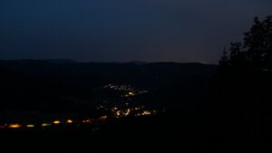 Dieses Bild zeigt eine Webcam-Aufnahme vom Achertal, aufgenommen am Dienstag, den 14.07.2026 um 04:30 Uhr. Die Temperatur betrug 25.5°C.