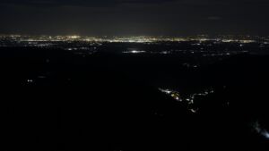 Dieses Bild zeigt eine Webcam-Aufnahme vom Achertal, aufgenommen am Freitag, den 16.01.2026 um 07:00 Uhr. Die Temperatur betrug 4.7°C.