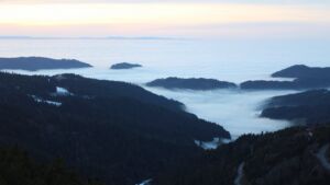 Dieses Bild zeigt eine Webcam-Aufnahme vom Achertal, aufgenommen am Dienstag, den 20.01.2026 um 17:00 Uhr. Die Temperatur betrug 6.6°C.