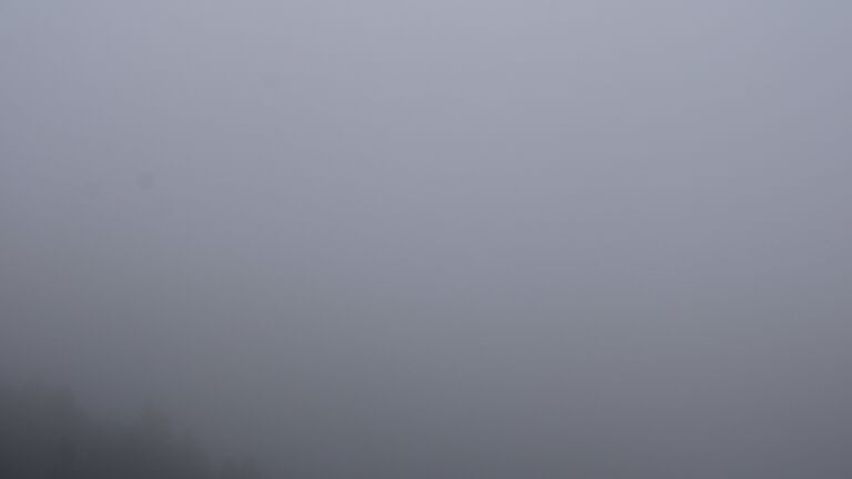 Dieses Bild zeigt eine Webcam-Aufnahme vom Achertal, aufgenommen am Donnerstag, den 09.10.2025 um 09:20 Uhr. Die Temperatur betrug 7.8°C.