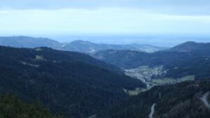 Dieses Bild zeigt eine Webcam-Aufnahme vom Achertal, aufgenommen am Sonntag, den 30.11.2025 um 08:00 Uhr. Die Temperatur betrug 4.6°C.