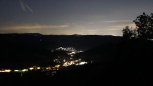 Dieses Bild zeigt eine Webcam-Aufnahme vom Achertal, aufgenommen am Mittwoch, den 16.09.2026 um 05:40 Uhr. Die Temperatur betrug 20.4°C.