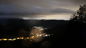 Dieses Bild zeigt eine Webcam-Aufnahme vom Achertal, aufgenommen am Mittwoch, den 03.06.2026 um 03:20 Uhr. Die Temperatur betrug 9.8°C.