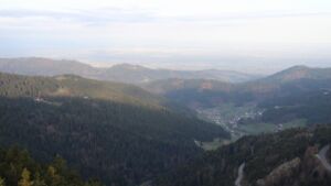 Dieses Bild zeigt eine Webcam-Aufnahme vom Achertal, aufgenommen am Montag, den 06.04.2026 um 07:40 Uhr. Die Temperatur betrug 6.1°C.