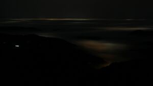 Dieses Bild zeigt eine Webcam-Aufnahme vom Achertal, aufgenommen am Dienstag, den 20.01.2026 um 01:30 Uhr. Die Temperatur betrug 7.9°C.