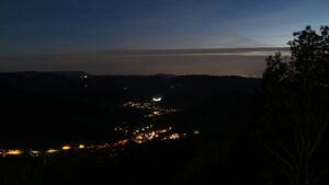 Dieses Bild zeigt eine Webcam-Aufnahme vom Achertal, aufgenommen am Donnerstag, den 24.09.2026 um 20:20 Uhr. Die Temperatur betrug 13°C.