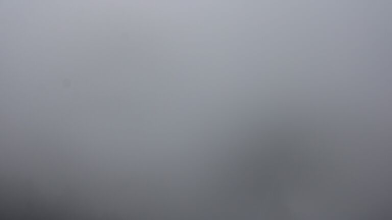Dieses Bild zeigt eine Webcam-Aufnahme vom Achertal, aufgenommen am Samstag, den 25.10.2025 um 15:30 Uhr. Die Temperatur betrug 4.1°C.