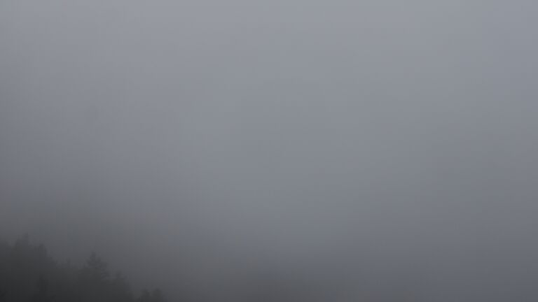 Dieses Bild zeigt eine Webcam-Aufnahme vom Achertal, aufgenommen am Sonntag, den 02.11.2025 um 17:10 Uhr. Die Temperatur betrug 4.1°C.