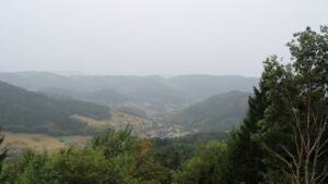 Dieses Bild zeigt eine Webcam-Aufnahme vom Achertal, aufgenommen am Freitag, den 21.08.2026 um 12:20 Uhr. Die Temperatur betrug 15.4°C.