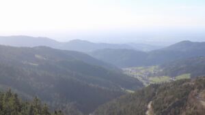 Dieses Bild zeigt eine Webcam-Aufnahme vom Achertal, aufgenommen am Donnerstag, den 12.03.2026 um 16:10 Uhr. Die Temperatur betrug 7.1°C.