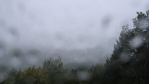 Dieses Bild zeigt eine Webcam-Aufnahme vom Achertal, aufgenommen am Samstag, den 17.10.2026 um 13:10 Uhr. Die Temperatur betrug 8.7°C.