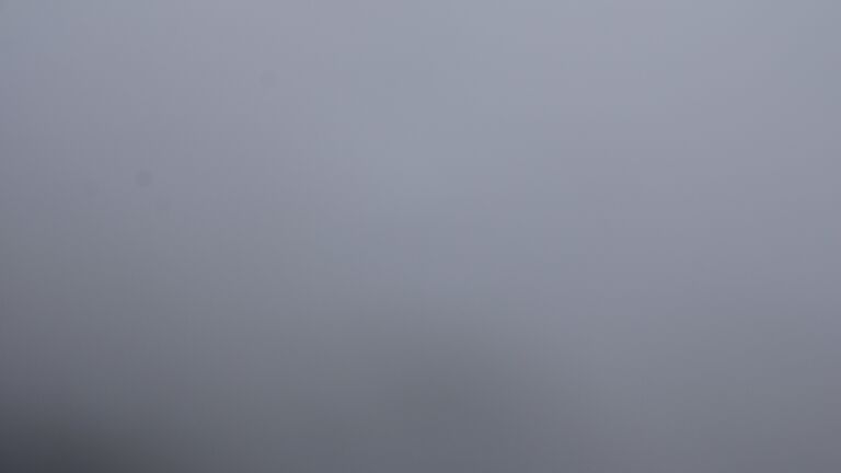 Dieses Bild zeigt eine Webcam-Aufnahme vom Achertal, aufgenommen am Donnerstag, den 25.09.2025 um 12:40 Uhr. Die Temperatur betrug 5.6°C.