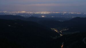 Dieses Bild zeigt eine Webcam-Aufnahme vom Achertal, aufgenommen am Mittwoch, den 17.09.2025 um 06:30 Uhr. Die Temperatur betrug 7.4°C.