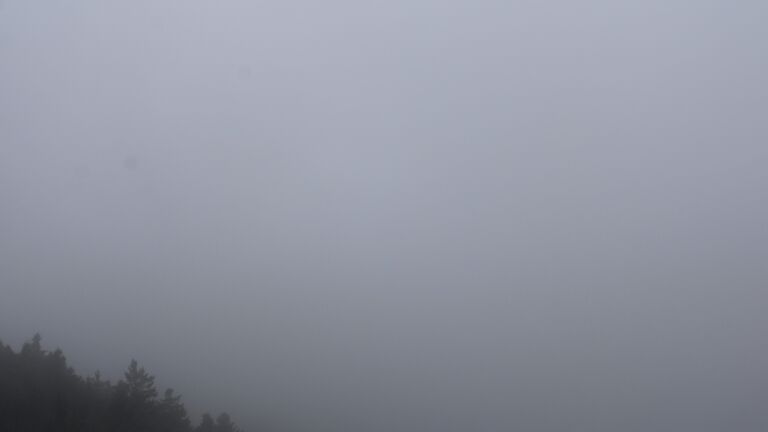 Dieses Bild zeigt eine Webcam-Aufnahme vom Achertal, aufgenommen am Sonntag, den 05.10.2025 um 14:40 Uhr. Die Temperatur betrug 4°C.