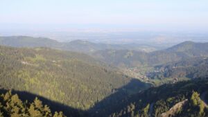 Dieses Bild zeigt eine Webcam-Aufnahme vom Achertal, aufgenommen am Sonntag, den 26.04.2026 um 07:40 Uhr. Die Temperatur betrug 8.9°C.