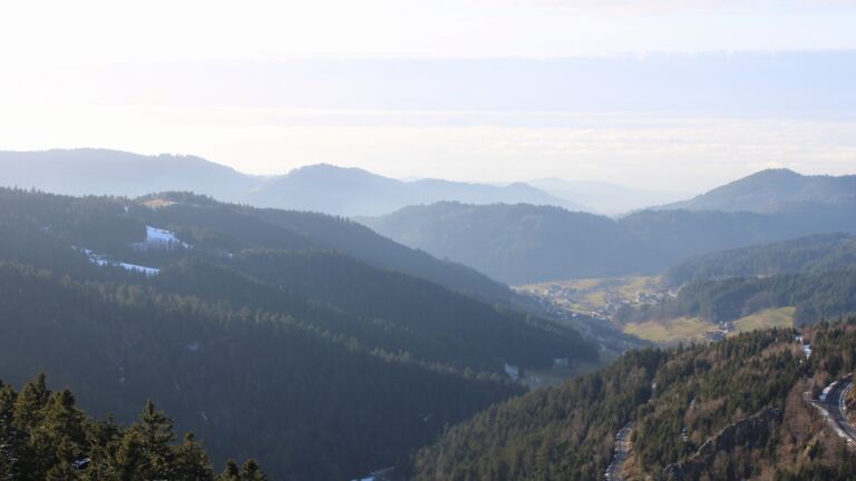 Dieses Bild zeigt eine Webcam-Aufnahme vom Achertal, aufgenommen am Samstag, den 31.01.2026 um 15:40 Uhr. Die Temperatur betrug 6.8°C.