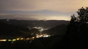 Dieses Bild zeigt eine Webcam-Aufnahme vom Achertal, aufgenommen am Montag, den 21.09.2026 um 06:00 Uhr. Die Temperatur betrug 10.1°C.