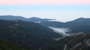 Dieses Bild zeigt eine Webcam-Aufnahme vom Achertal, aufgenommen am Samstag, den 08.11.2025 um 07:20 Uhr. Die Temperatur betrug 6.5°C.