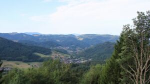 Dieses Bild zeigt eine Webcam-Aufnahme vom Achertal, aufgenommen am Mittwoch, den 05.08.2026 um 09:20 Uhr. Die Temperatur betrug 23.3°C.