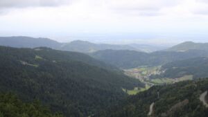 Dieses Bild zeigt eine Webcam-Aufnahme vom Achertal, aufgenommen am Dienstag, den 16.09.2025 um 11:30 Uhr. Die Temperatur betrug 7.9°C.