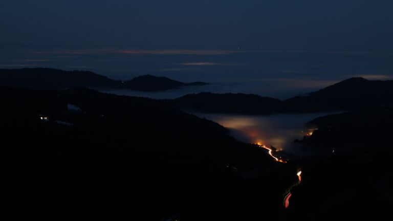 Dieses Bild zeigt eine Webcam-Aufnahme vom Achertal, aufgenommen am Donnerstag, den 22.01.2026 um 07:10 Uhr. Die Temperatur betrug 4.6°C.