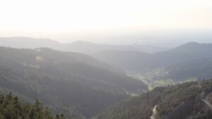 Dieses Bild zeigt eine Webcam-Aufnahme vom Achertal, aufgenommen am Montag, den 06.04.2026 um 18:40 Uhr. Die Temperatur betrug 11.3°C.