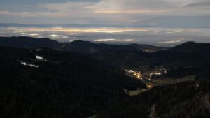 Dieses Bild zeigt eine Webcam-Aufnahme vom Achertal, aufgenommen am Mittwoch, den 04.02.2026 um 02:30 Uhr. Die Temperatur betrug 4.2°C.