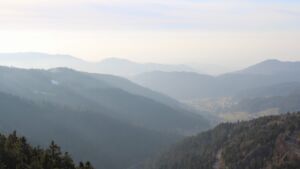 Dieses Bild zeigt eine Webcam-Aufnahme vom Achertal, aufgenommen am Montag, den 09.02.2026 um 16:10 Uhr. Die Temperatur betrug 5.2°C.