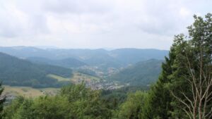 Dieses Bild zeigt eine Webcam-Aufnahme vom Achertal, aufgenommen am Samstag, den 01.08.2026 um 11:30 Uhr. Die Temperatur betrug 22°C.