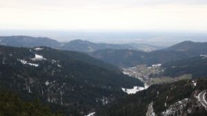 Dieses Bild zeigt eine Webcam-Aufnahme vom Achertal, aufgenommen am Mittwoch, den 14.01.2026 um 11:50 Uhr. Die Temperatur betrug 5.2°C.