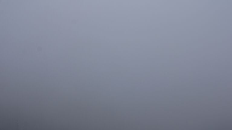 Dieses Bild zeigt eine Webcam-Aufnahme vom Achertal, aufgenommen am Montag, den 12.01.2026 um 12:50 Uhr. Die Temperatur betrug 2.1°C.