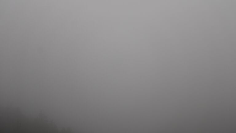 Dieses Bild zeigt eine Webcam-Aufnahme vom Achertal, aufgenommen am Dienstag, den 23.09.2025 um 19:10 Uhr. Die Temperatur betrug 6°C.