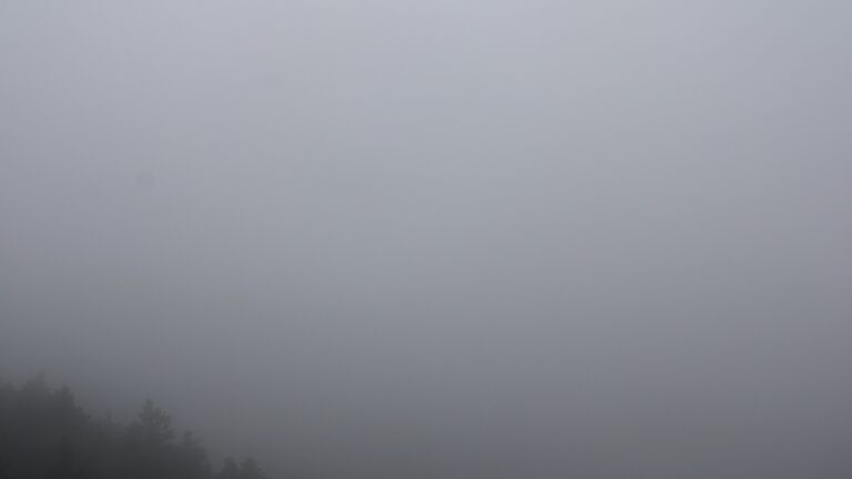 Dieses Bild zeigt eine Webcam-Aufnahme vom Achertal, aufgenommen am Sonntag, den 02.11.2025 um 13:50 Uhr. Die Temperatur betrug 5.9°C.