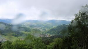 Dieses Bild zeigt eine Webcam-Aufnahme vom Achertal, aufgenommen am Mittwoch, den 20.05.2026 um 10:00 Uhr. Die Temperatur betrug 10.5°C.