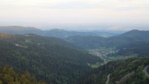 Dieses Bild zeigt eine Webcam-Aufnahme vom Achertal, aufgenommen am Montag, den 04.05.2026 um 06:30 Uhr. Die Temperatur betrug 10°C.