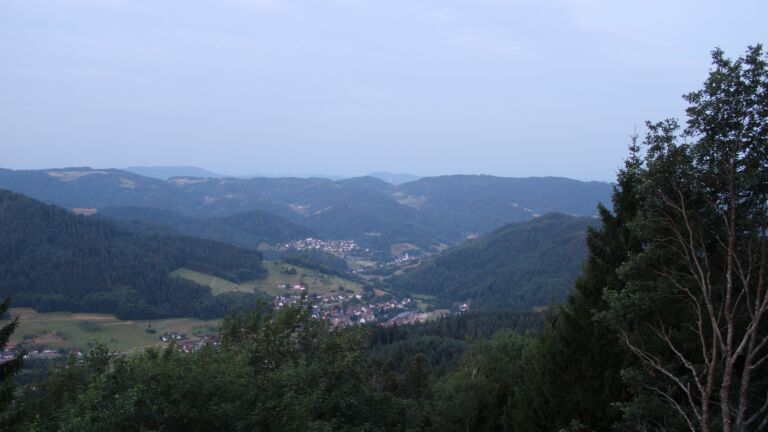Dieses Bild zeigt eine Webcam-Aufnahme vom Achertal, aufgenommen am Donnerstag, den 16.07.2026 um 05:20 Uhr. Die Temperatur betrug 18.8°C.