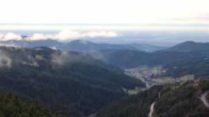 Dieses Bild zeigt eine Webcam-Aufnahme vom Achertal, aufgenommen am Samstag, den 29.11.2025 um 16:00 Uhr. Die Temperatur betrug 5.4°C.