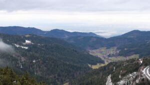 Dieses Bild zeigt eine Webcam-Aufnahme vom Achertal, aufgenommen am Donnerstag, den 19.02.2026 um 13:10 Uhr. Die Temperatur betrug 4.4°C.