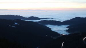 Dieses Bild zeigt eine Webcam-Aufnahme vom Achertal, aufgenommen am Mittwoch, den 21.01.2026 um 17:50 Uhr. Die Temperatur betrug 4.1°C.