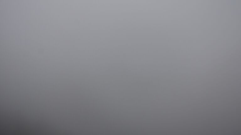 Dieses Bild zeigt eine Webcam-Aufnahme vom Achertal, aufgenommen am Samstag, den 25.10.2025 um 09:50 Uhr. Die Temperatur betrug 3.8°C.