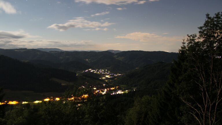 Dieses Bild zeigt eine Webcam-Aufnahme vom Achertal, aufgenommen am Freitag, den 03.07.2026 um 02:50 Uhr. Die Temperatur betrug 15.8°C.