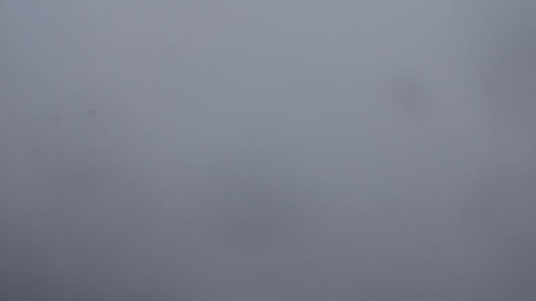 Dieses Bild zeigt eine Webcam-Aufnahme vom Achertal, aufgenommen am Dienstag, den 25.11.2025 um 13:10 Uhr. Die Temperatur betrug -0.6°C.