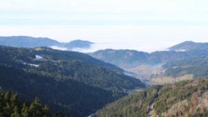 Dieses Bild zeigt eine Webcam-Aufnahme vom Achertal, aufgenommen am Donnerstag, den 22.01.2026 um 11:40 Uhr. Die Temperatur betrug 6.3°C.