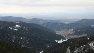 Dieses Bild zeigt eine Webcam-Aufnahme vom Achertal, aufgenommen am Mittwoch, den 14.01.2026 um 15:40 Uhr. Die Temperatur betrug 5.4°C.