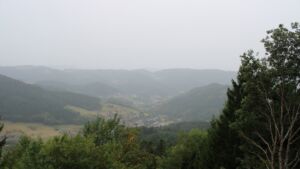 Dieses Bild zeigt eine Webcam-Aufnahme vom Achertal, aufgenommen am Freitag, den 21.08.2026 um 12:00 Uhr. Die Temperatur betrug 16.3°C.