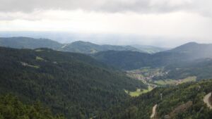 Dieses Bild zeigt eine Webcam-Aufnahme vom Achertal, aufgenommen am Montag, den 15.09.2025 um 11:40 Uhr. Die Temperatur betrug 14.4°C.
